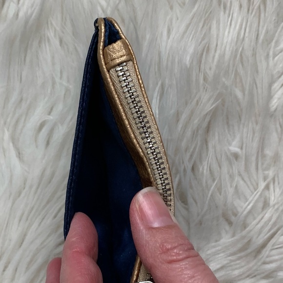 Card Case - Picture 6 of 10